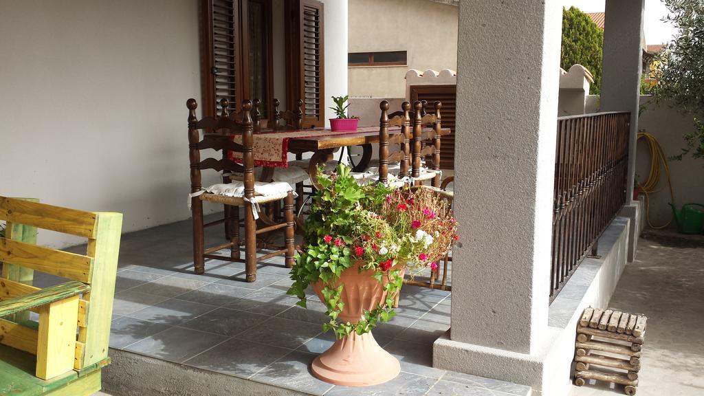 B&B Perdalonga Ghilarza Exterior foto