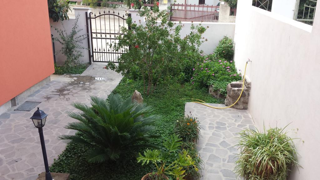 B&B Perdalonga Ghilarza Exterior foto